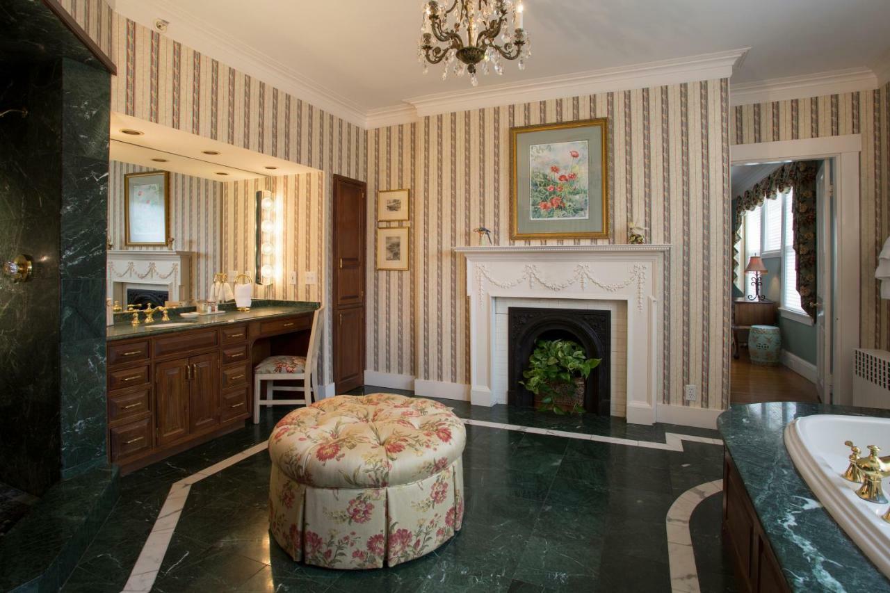 La Farge Perry House Bed & Breakfast Newport Kulesi Oda fotoğraf